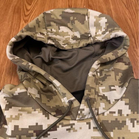 NIKE DRI FIT NFL ON FIELD GREEN BAY PACKERS SALUTE TO SERVICE CAMO HOODIE MEDIUM - Picture 8 of 16